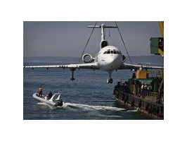 В Болгарии для привлечения дайверов в море затопили Ту-154