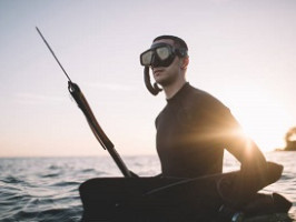 Кращі ножі для підводного полювання